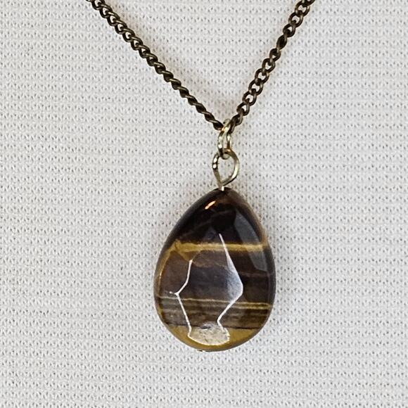 Layered Necklace Natural Stone Pendant Antiqued Goldtone Christopher & Banks - Picture 2 of 9